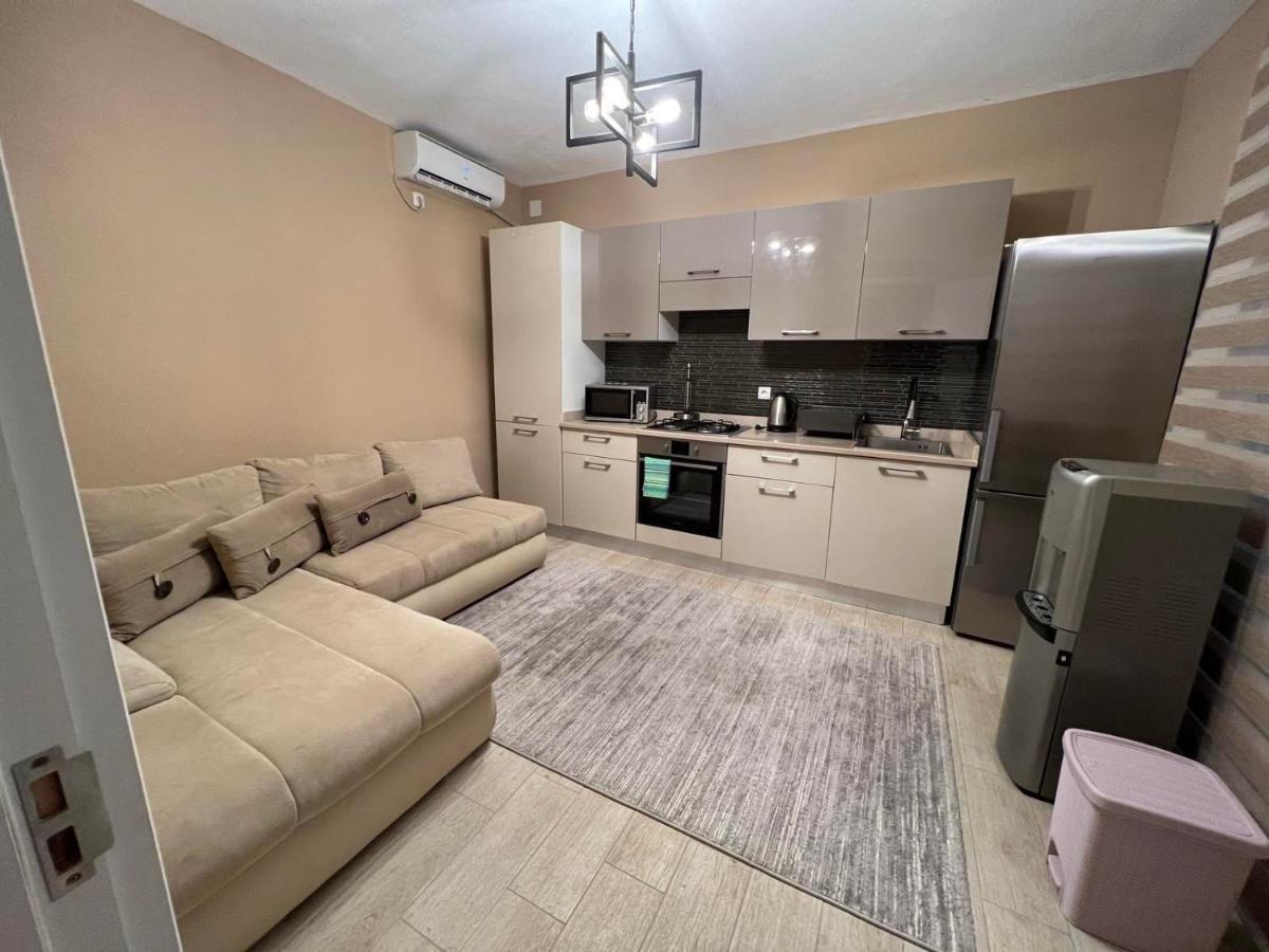 Villaversa Ulcinj Eksteriør bilde